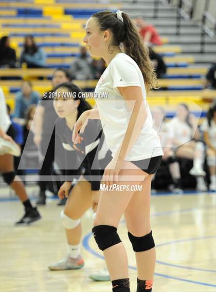 Thumbnail 1 in South Pasadena vs. Lowell (CIF State D3 Final) photogallery.
