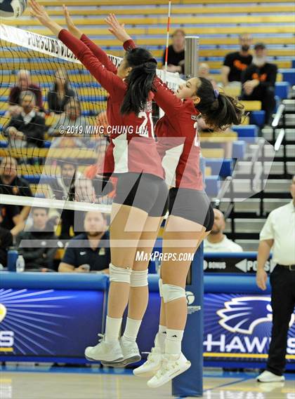 Thumbnail 2 in South Pasadena vs. Lowell (CIF State D3 Final) photogallery.