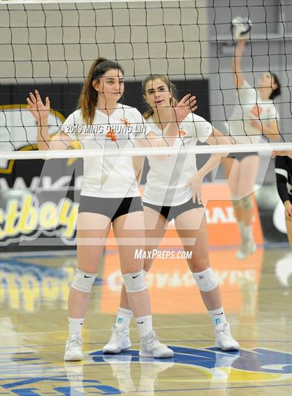 Thumbnail 2 in South Pasadena vs. Lowell (CIF State D3 Final) photogallery.