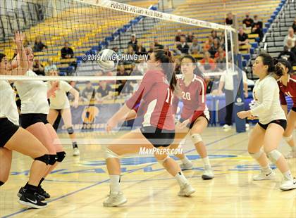 Thumbnail 2 in South Pasadena vs. Lowell (CIF State D3 Final) photogallery.
