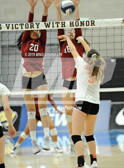Thumbnail 1 in South Pasadena vs. Lowell (CIF State D3 Final) photogallery.