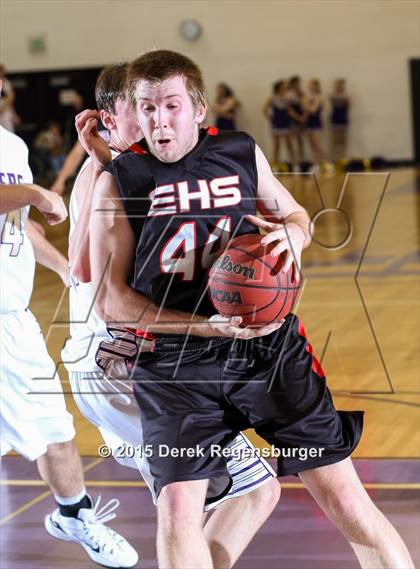 Thumbnail 2 in Elizabeth vs Holy Family (CHSAA 4A 1st Round Playoff) photogallery.