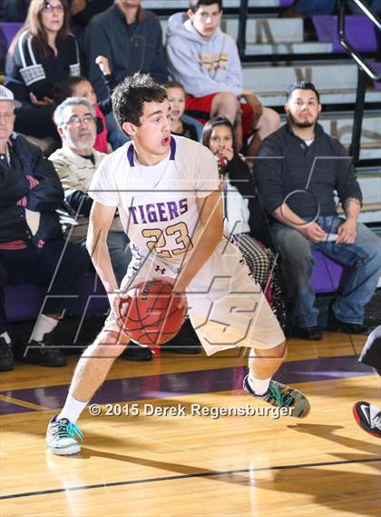 Thumbnail 3 in Elizabeth vs Holy Family (CHSAA 4A 1st Round Playoff) photogallery.