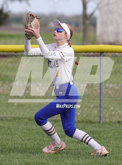 Thumbnail 2 in Maroa-Forsyth @ Argenta-Oreana photogallery.