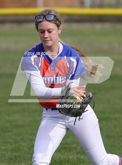 Thumbnail 2 in Maroa-Forsyth @ Argenta-Oreana photogallery.