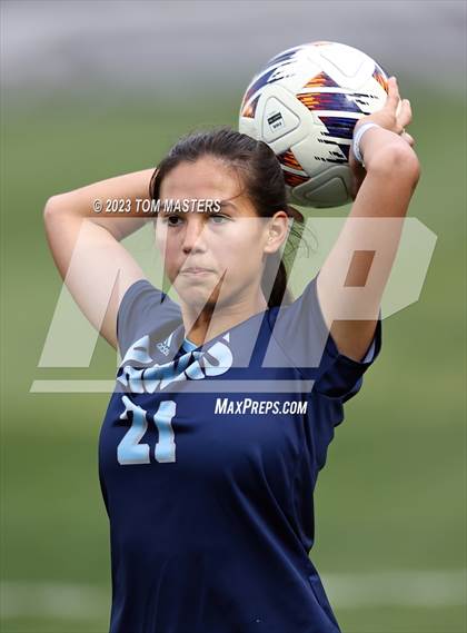 Thumbnail 3 in Providence Day @ Charlotte Latin photogallery.