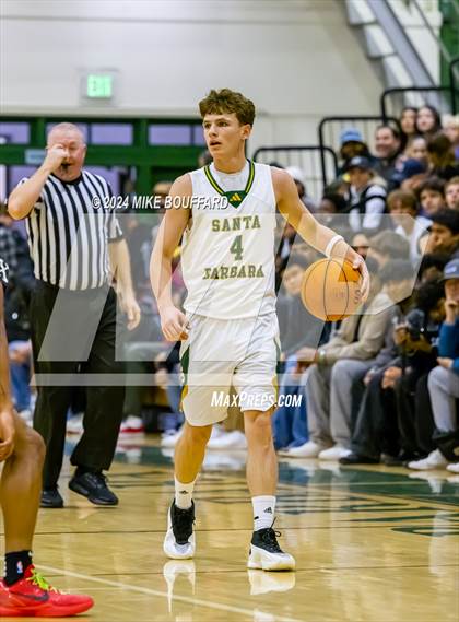 Thumbnail 3 in Santa Barbara vs Sierra Canyon (Santa Barbara Holiday Classic) photogallery.