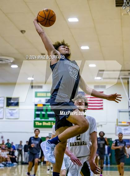 Thumbnail 3 in Santa Barbara vs Sierra Canyon (Santa Barbara Holiday Classic) photogallery.
