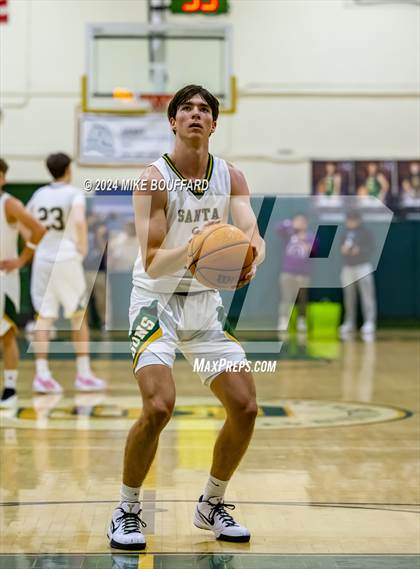 Thumbnail 2 in Santa Barbara vs Sierra Canyon (Santa Barbara Holiday Classic) photogallery.