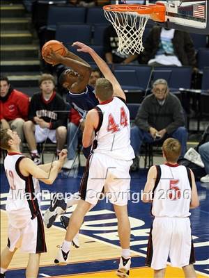Thumbnail 1 in Richmond vs Montgomery (NCS D2 Final) photogallery.