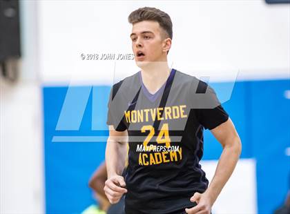 Thumbnail 2 in Montverde Academy vs. Christ the King (Metro Classic) photogallery.
