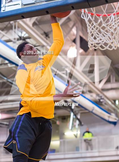 Thumbnail 2 in Montverde Academy vs. Christ the King (Metro Classic) photogallery.