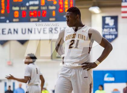 Thumbnail 3 in Montverde Academy vs. Christ the King (Metro Classic) photogallery.
