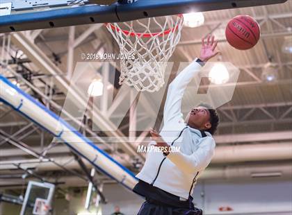 Thumbnail 3 in Montverde Academy vs. Christ the King (Metro Classic) photogallery.