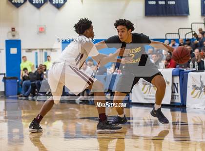 Thumbnail 1 in Montverde Academy vs. Christ the King (Metro Classic) photogallery.