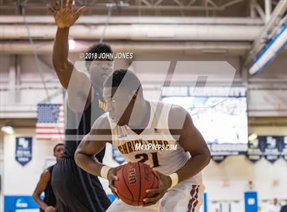 Thumbnail 2 in Montverde Academy vs. Christ the King (Metro Classic) photogallery.