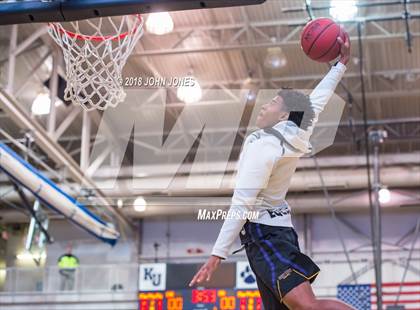 Thumbnail 1 in Montverde Academy vs. Christ the King (Metro Classic) photogallery.