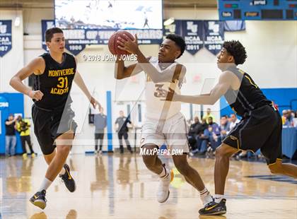 Thumbnail 3 in Montverde Academy vs. Christ the King (Metro Classic) photogallery.