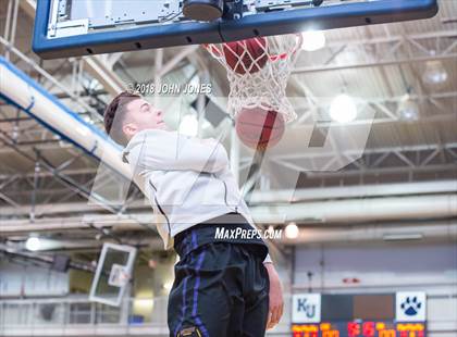 Thumbnail 2 in Montverde Academy vs. Christ the King (Metro Classic) photogallery.