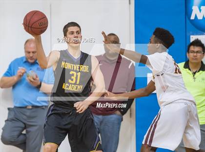 Thumbnail 2 in Montverde Academy vs. Christ the King (Metro Classic) photogallery.