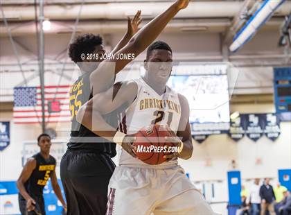 Thumbnail 3 in Montverde Academy vs. Christ the King (Metro Classic) photogallery.