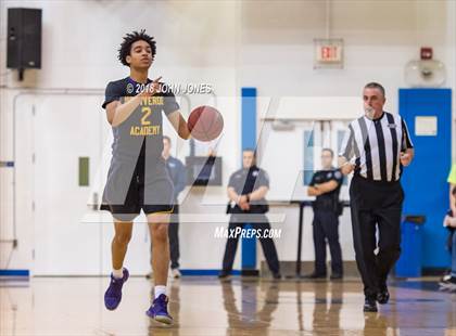 Thumbnail 1 in Montverde Academy vs. Christ the King (Metro Classic) photogallery.