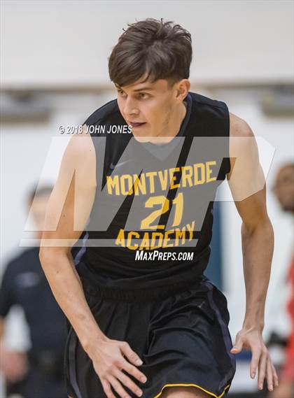 Thumbnail 3 in Montverde Academy vs. Christ the King (Metro Classic) photogallery.