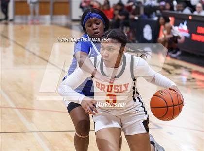 Thumbnail 2 in West Feliciana vs. Brusly (LHSAA Division II Non-Select Regional) photogallery.