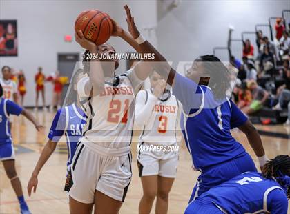 Thumbnail 3 in West Feliciana vs. Brusly (LHSAA Division II Non-Select Regional) photogallery.