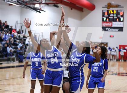 Thumbnail 3 in West Feliciana vs. Brusly (LHSAA Division II Non-Select Regional) photogallery.