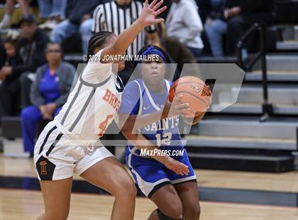 Thumbnail 3 in West Feliciana vs. Brusly (LHSAA Division II Non-Select Regional) photogallery.