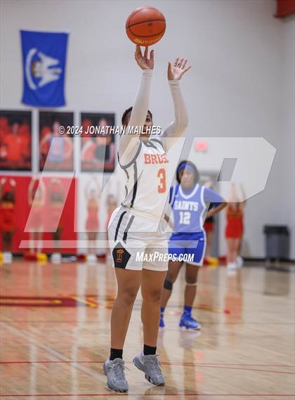 Thumbnail 3 in West Feliciana vs. Brusly (LHSAA Division II Non-Select Regional) photogallery.