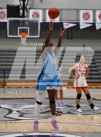Thumbnail 3 in Mount Notre Dame vs. Crown Point (Sneakers for Santa Shootout) photogallery.