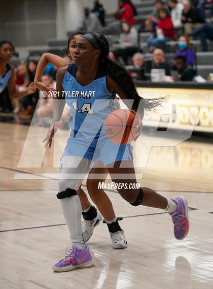 Thumbnail 3 in Mount Notre Dame vs. Crown Point (Sneakers for Santa Shootout) photogallery.