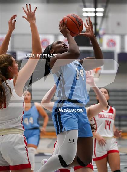 Thumbnail 2 in Mount Notre Dame vs. Crown Point (Sneakers for Santa Shootout) photogallery.