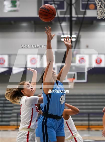 Thumbnail 3 in Mount Notre Dame vs. Crown Point (Sneakers for Santa Shootout) photogallery.