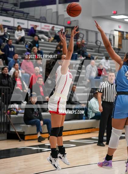 Thumbnail 2 in Mount Notre Dame vs. Crown Point (Sneakers for Santa Shootout) photogallery.