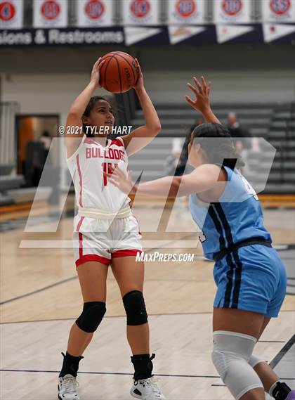 Thumbnail 3 in Mount Notre Dame vs. Crown Point (Sneakers for Santa Shootout) photogallery.