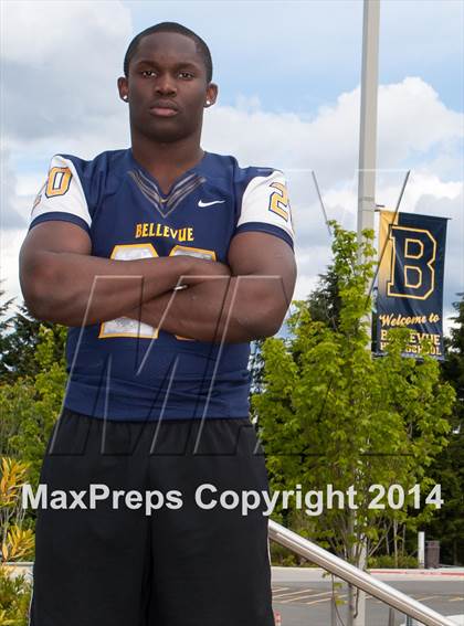 Thumbnail 3 in Bellevue (2014 Preseason Top 25 Photo Shoot) photogallery.