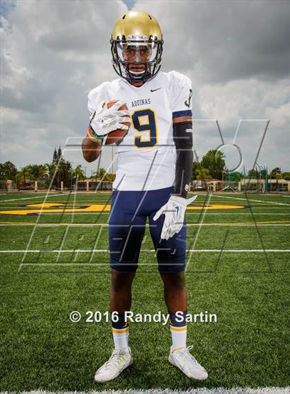 Thumbnail 2 in St. Thomas Aquinas (2016 Preseason Top 25 Early Contenders Photo Shoot) photogallery.