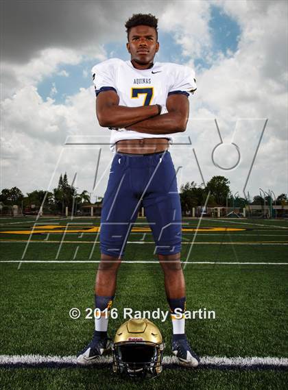 Thumbnail 1 in St. Thomas Aquinas (2016 Preseason Top 25 Early Contenders Photo Shoot) photogallery.