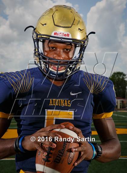 Thumbnail 1 in St. Thomas Aquinas (2016 Preseason Top 25 Early Contenders Photo Shoot) photogallery.
