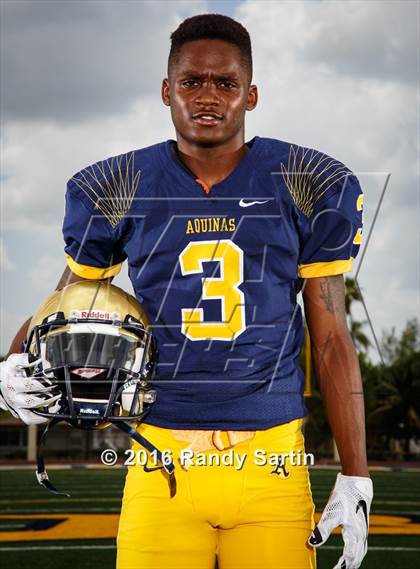 Thumbnail 2 in St. Thomas Aquinas (2016 Preseason Top 25 Early Contenders Photo Shoot) photogallery.