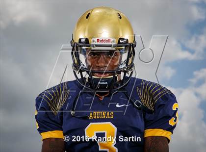 Thumbnail 3 in St. Thomas Aquinas (2016 Preseason Top 25 Early Contenders Photo Shoot) photogallery.