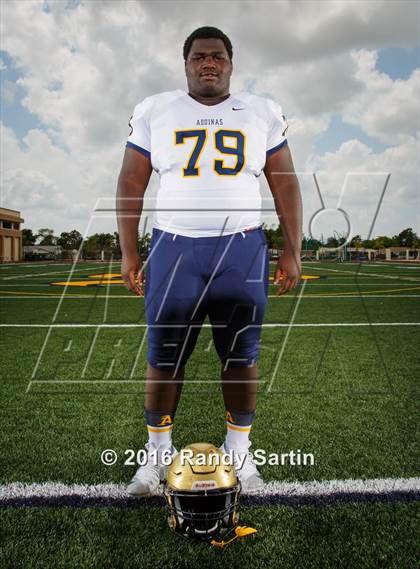 Thumbnail 1 in St. Thomas Aquinas (2016 Preseason Top 25 Early Contenders Photo Shoot) photogallery.