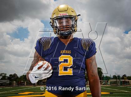 Thumbnail 1 in St. Thomas Aquinas (2016 Preseason Top 25 Early Contenders Photo Shoot) photogallery.