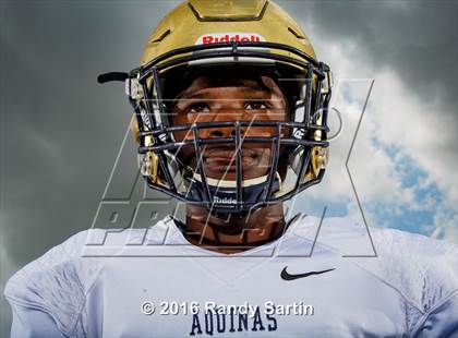 Thumbnail 2 in St. Thomas Aquinas (2016 Preseason Top 25 Early Contenders Photo Shoot) photogallery.