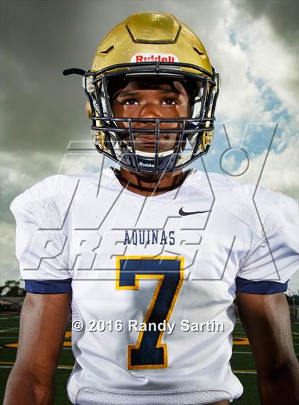 Thumbnail 3 in St. Thomas Aquinas (2016 Preseason Top 25 Early Contenders Photo Shoot) photogallery.