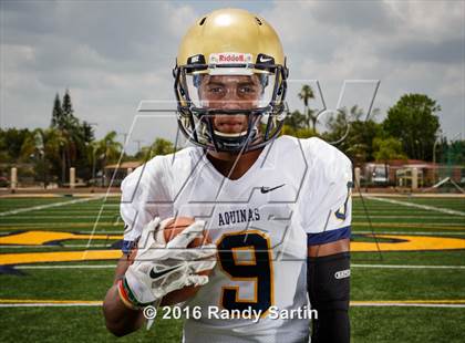 Thumbnail 1 in St. Thomas Aquinas (2016 Preseason Top 25 Early Contenders Photo Shoot) photogallery.