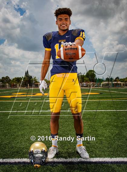 Thumbnail 3 in St. Thomas Aquinas (2016 Preseason Top 25 Early Contenders Photo Shoot) photogallery.
